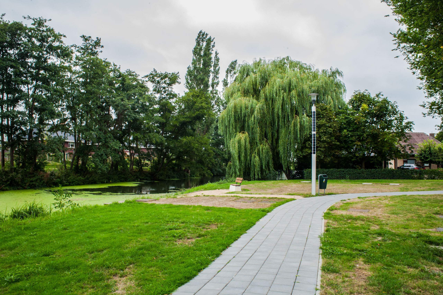 Soluxio solar landscape lighting in Dutch municipality Soluxio solar landscape lighting in Dutch municipality