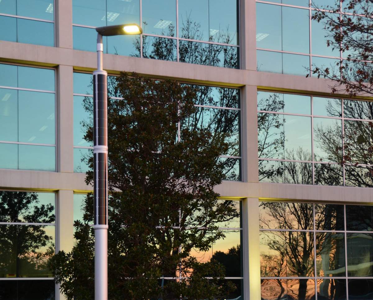 Solar technology - Soluxio smart solar street lighting