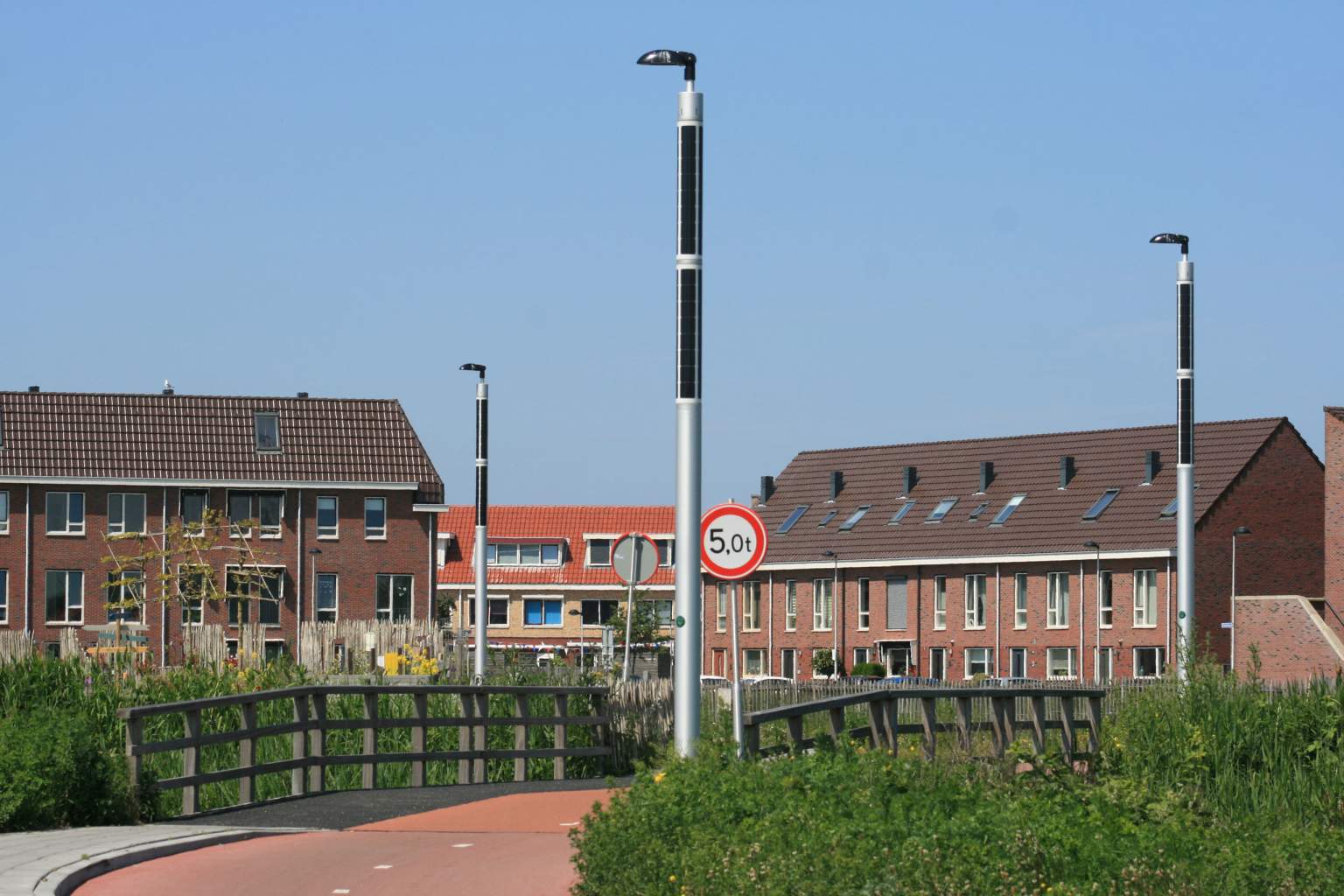 Soluxio eco solar pv modules streetlights Katwijk the Netherlands