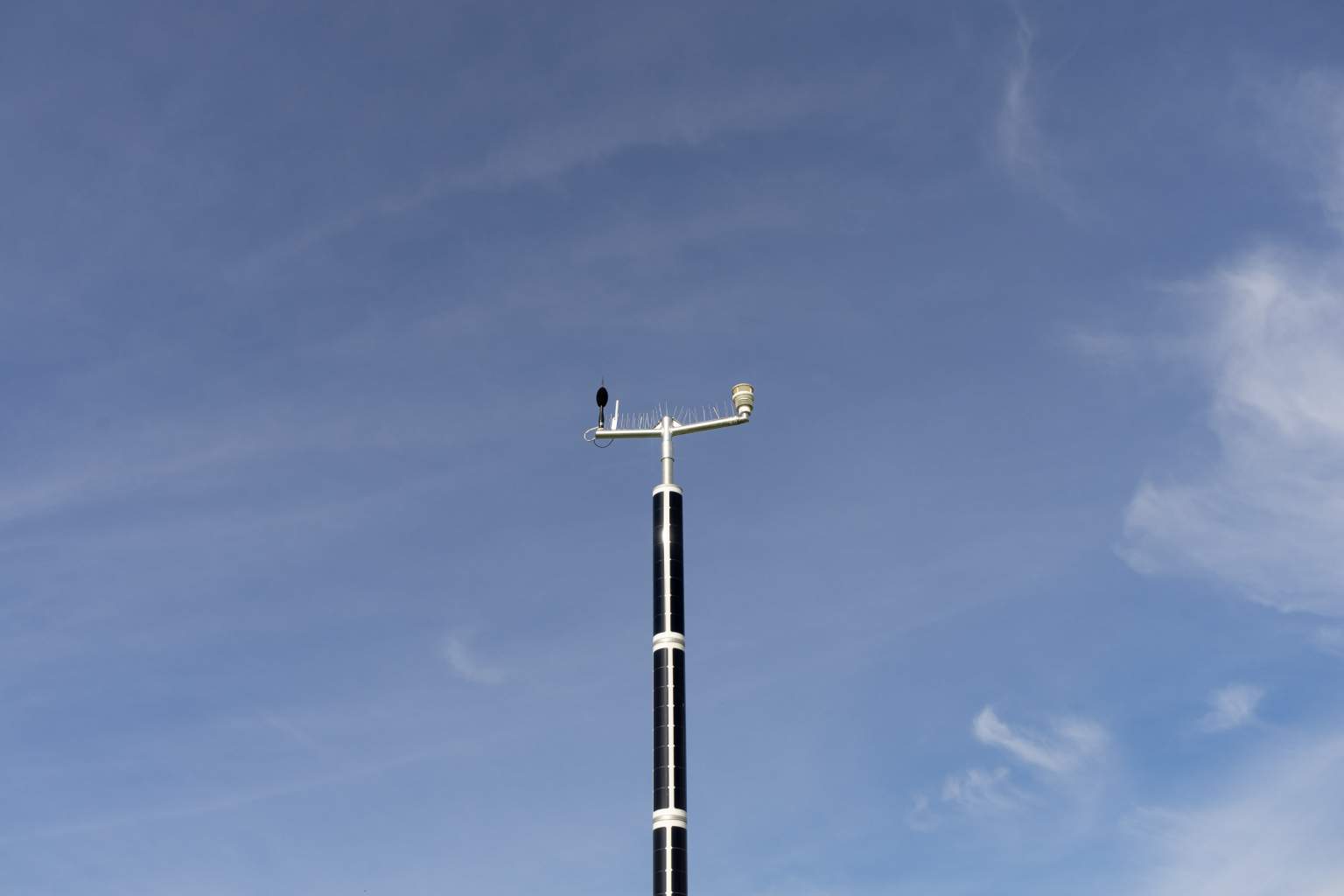 Sensors added to the Soluxio smart solar pole
